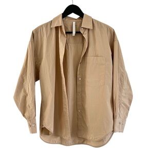 The Group By Babaton 100% Cotton Poplin Button Down Shirt Size XS Tan